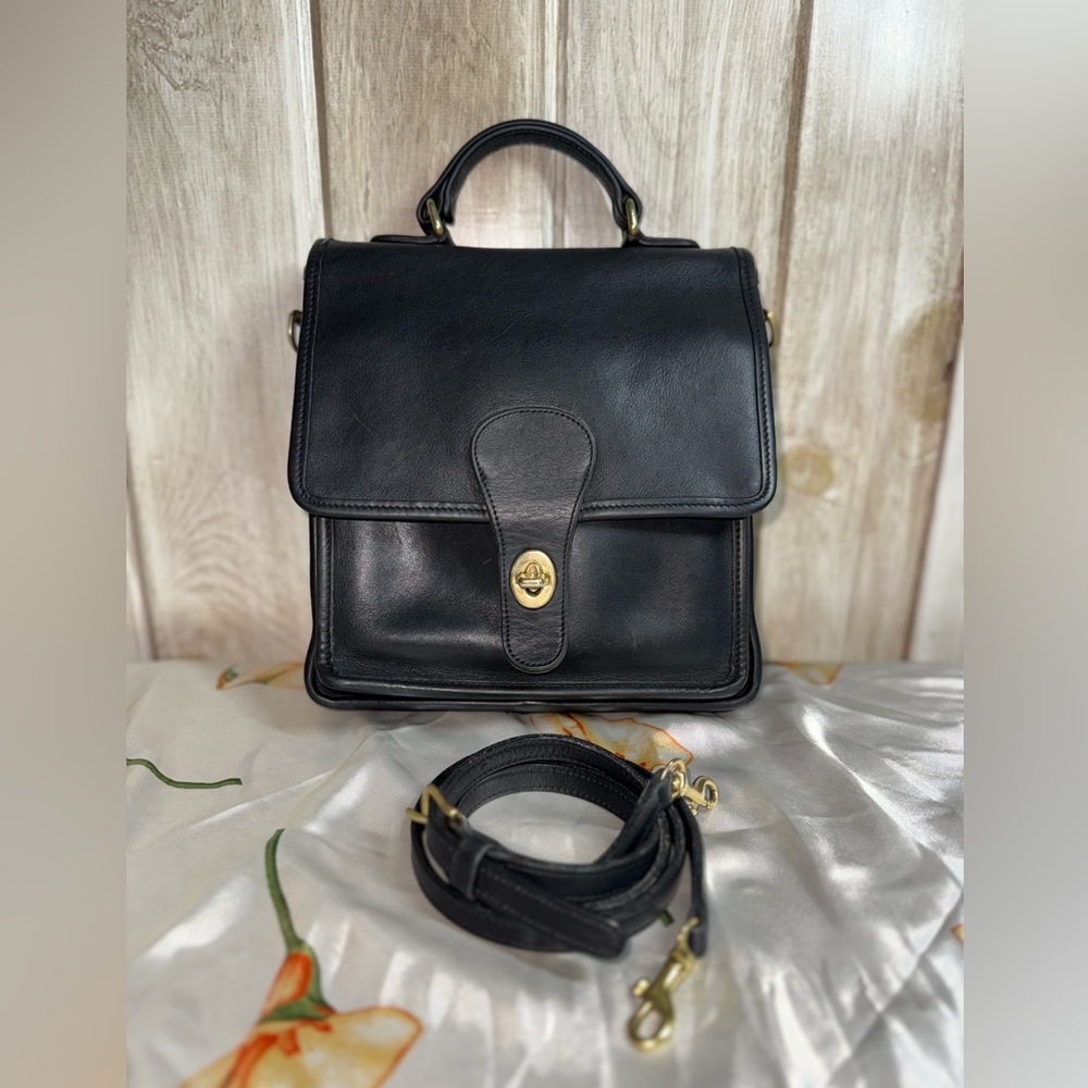 Vintage Coach Station Bag